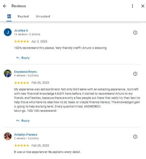 Screenshot of customer reviews showing five-star ratings and testimonials from Joselyn A, Dayanara Reyes, and Ariandy Pucuna praising staff and financial services